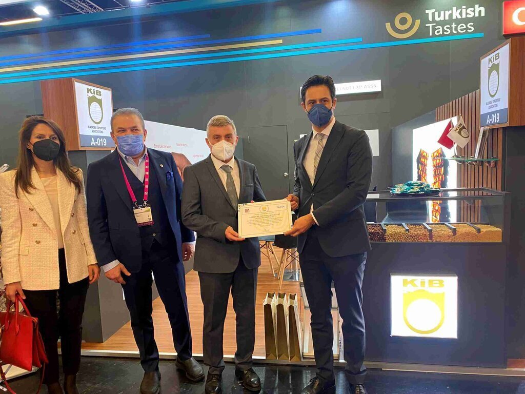 Findik ihracatcilari yeni rekorlarin pesinde