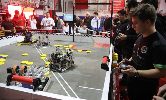 Atakum’da VEX Robotics heyecanı
