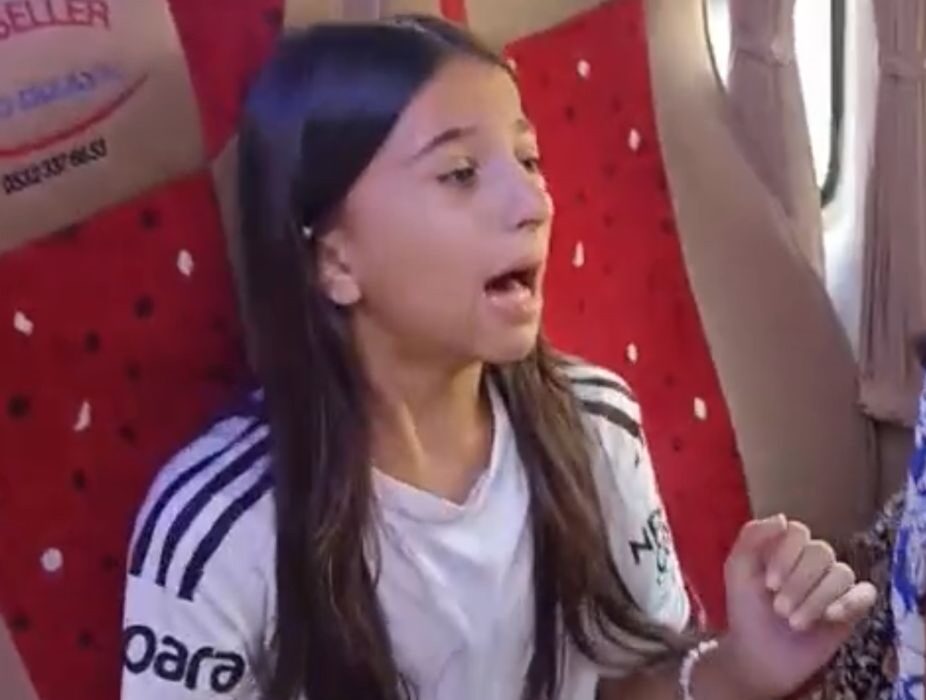 HAKKARIDE MINIBUSE TASLI SOPALI SALDIR 896869 266440 e1756984190811