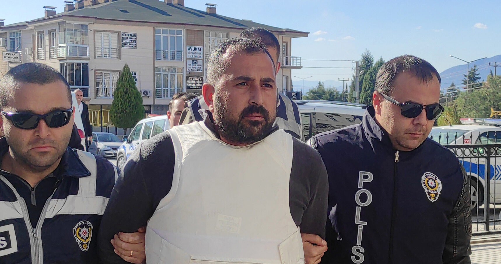 Husumetlisini öldüren sanığa 15 yıl hapis