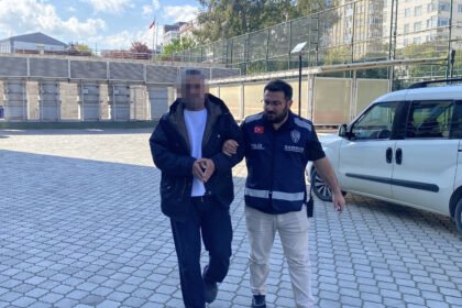 HUSUMETLISINI SOKAK ORTASINDA TUFEKLE TO 973809 289192