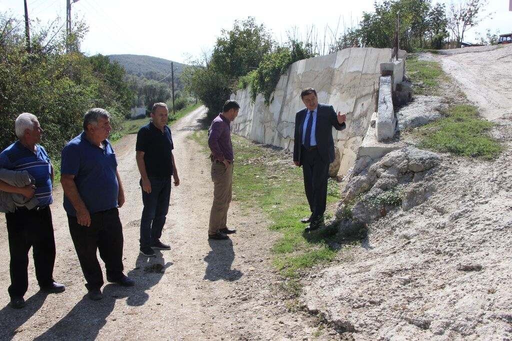 Havza Belediye Başkanı Murat İkiz kırsal mahalle ziyaretleri kapsamında Kocapınar Mahallesini ziyaret etti.