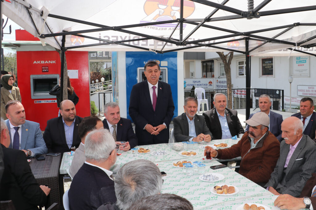 Havza’da Belediye Bayramlaşma Programı Yoğun İlgi