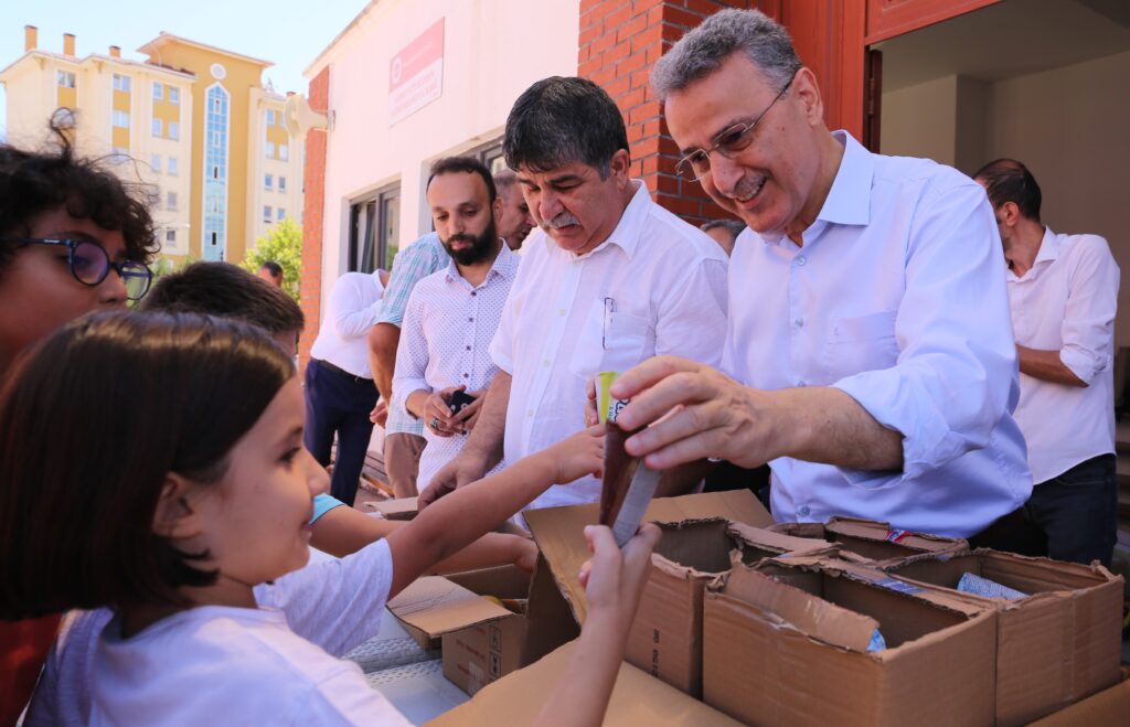 İlkadım’da camiler çocukların sesiyle şenleniyor