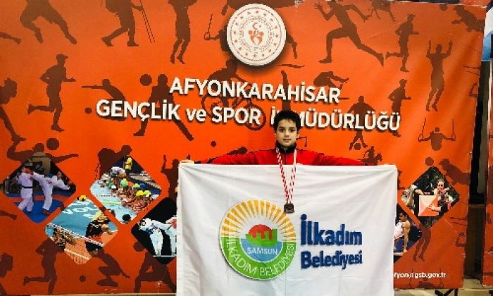 Güreşçi Abdullah Üren Türkiye üçüncüsü oldu