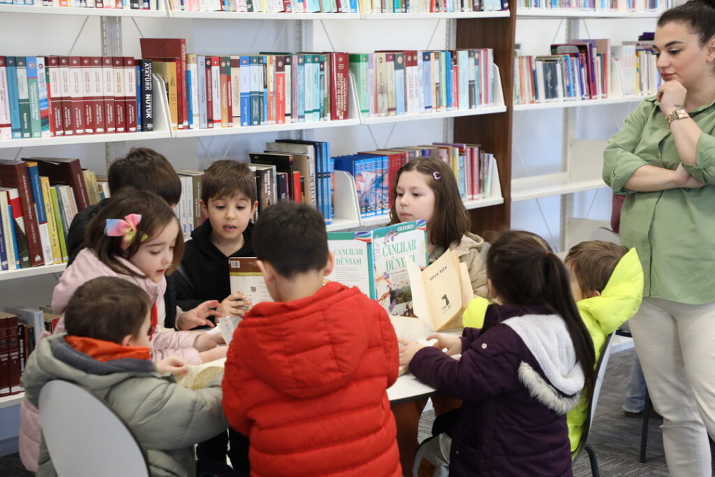 İlkadım’lı minikler Kütüphane Haftasını kutladı