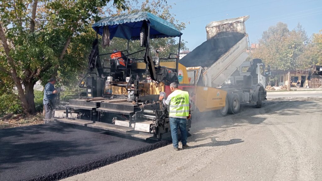 İlkadım’da yollar kışa hazırlanıyor