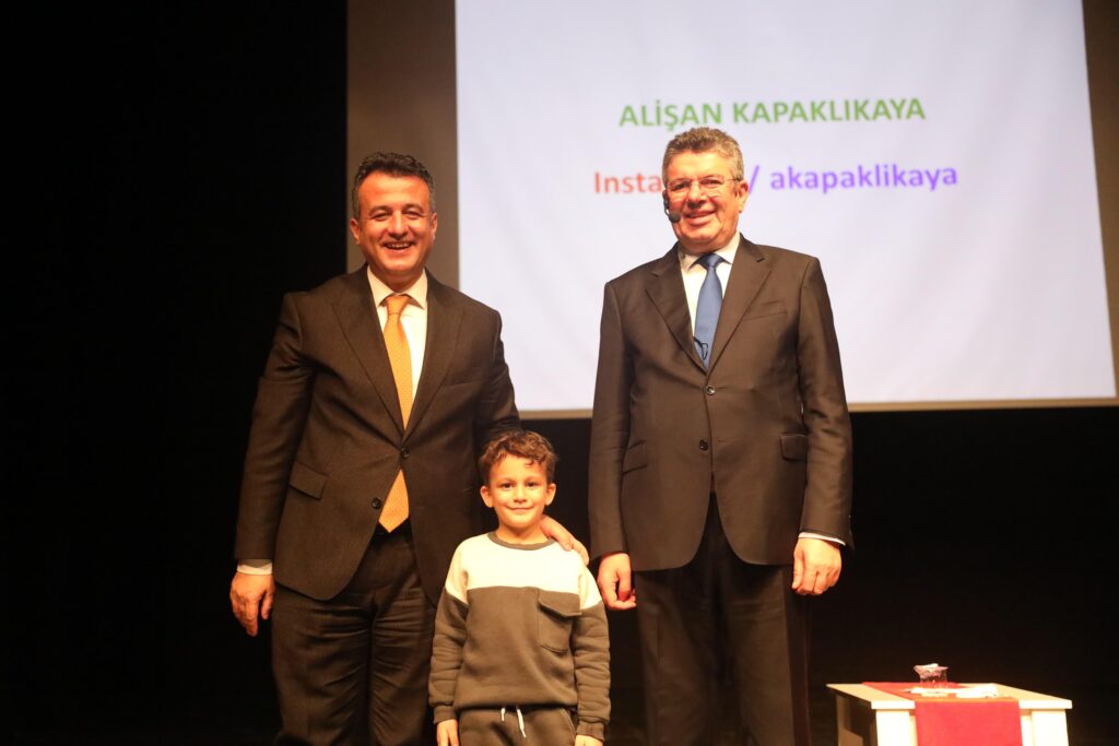 Samsun’da “Yaşamın Temeli: İletişim ve Anlayış” Konferansı Gerçekleşti