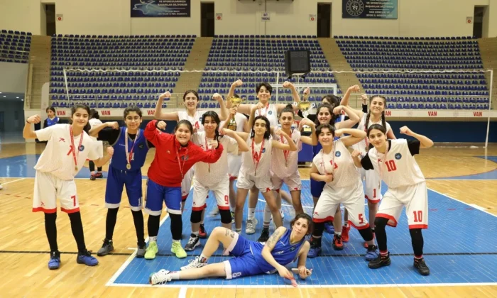 U14 ve U16 kızlar Basketbol Şampiyonu, Van İpekyolu Belediyesi Spor Kulübü