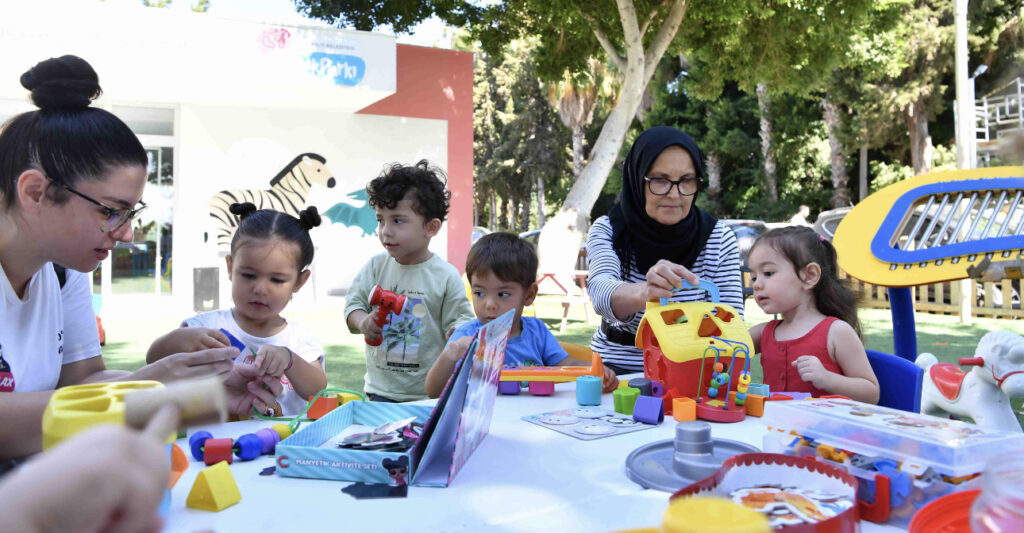 Bu ilçenin bebekleri çok mutlu