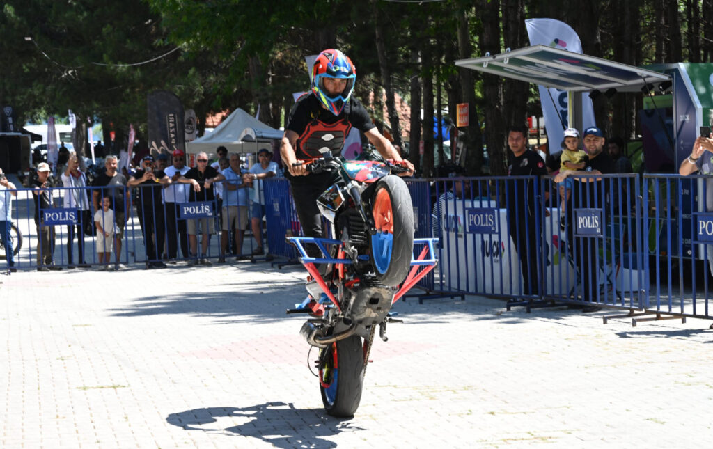 1. Moto Fest doğanın eşsiz manzarasında gerçekleştiriliyor