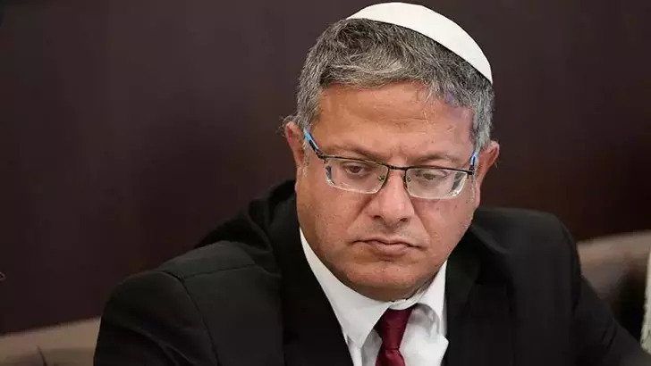 ISRAIL GAZZEYE YARDIM GIRISLERI DEVAM 971425 288456