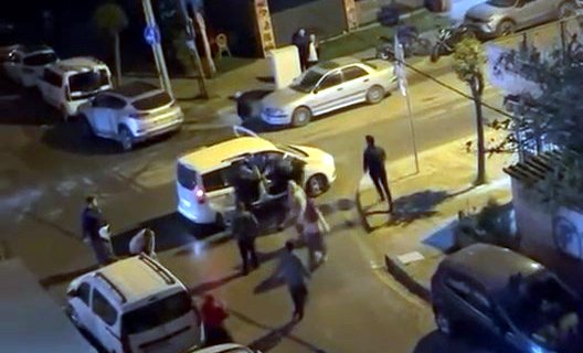 ISTANBUL AVCILARDA SOKAK ORTASINDA TEK 1050745 311802