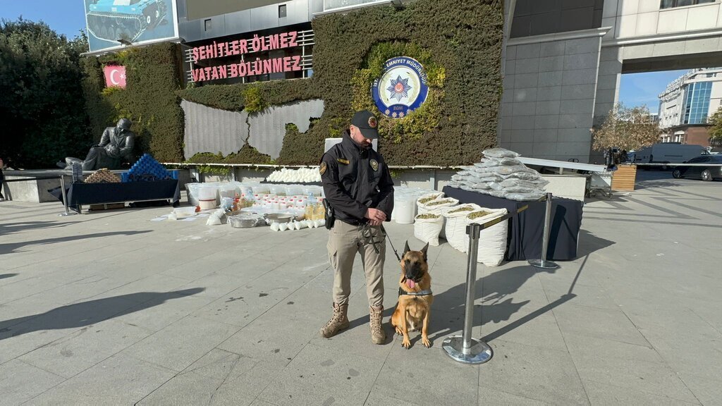 ISTANBUL ISTANBULDA NARKOTIK OPERASYON 400334 118037