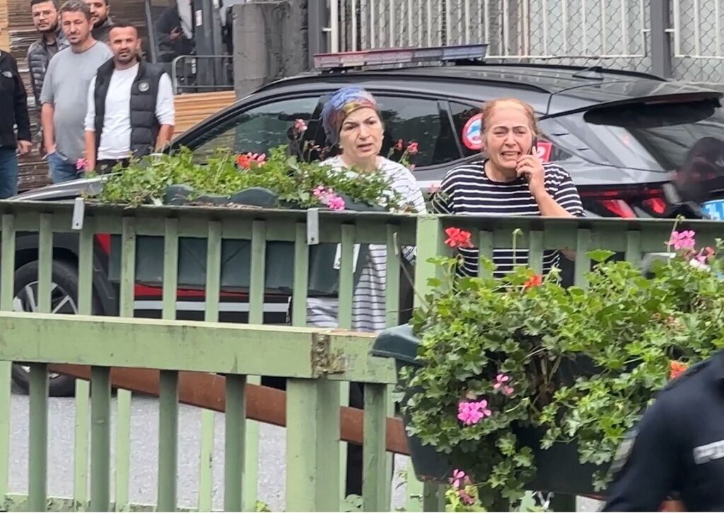 ISTANBUL KAGITHANEDE TAMIR ETTIGI TI 374031 103507