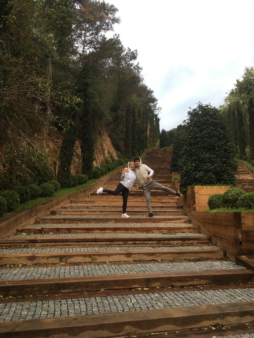 ISTANBUL SARIYERDE SARJDAKI BISIKLET 401822 118453