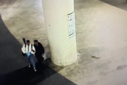 ISTANBUL TAKSIMDE KENDISINE PARA VERM 945512 280812