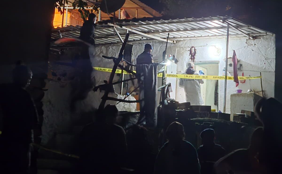 İzmir’de aile içi tartışmada oğlunu öldürüp, eşini a.