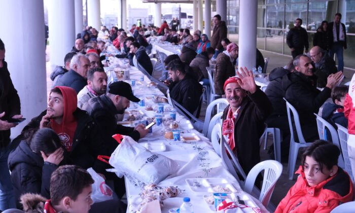 Başkan Togar Samsunspor taraftarına iftar verdi
