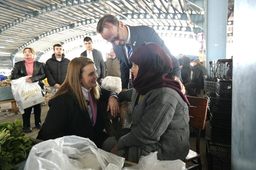 KADINLAR BU SECIME DAMGA VURACAK