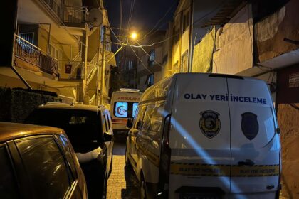 KANSER HASTASI ESINI UYURKEN OLDUREN SUP 966236 286972