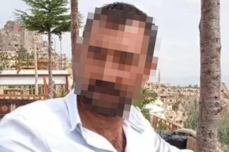 KIRSEHIRde aile icerisinde yasanan tartismada Omer Kilic 37 annesi Azime Oz 71 ile babasi Nuh Ozu 71 bicakla oldurdu 2 kuzenini de yaraladi