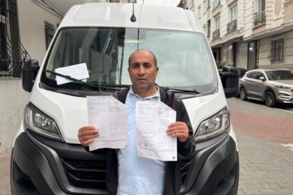 KREDI CEKIP SIFIR ALDIGI SERVIS MINIBUSU 1045095 310130