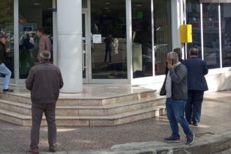 KURUSIKI TABANCAYLA BANKA SOYAN SUPHELI 960920 285310 e1760344730310