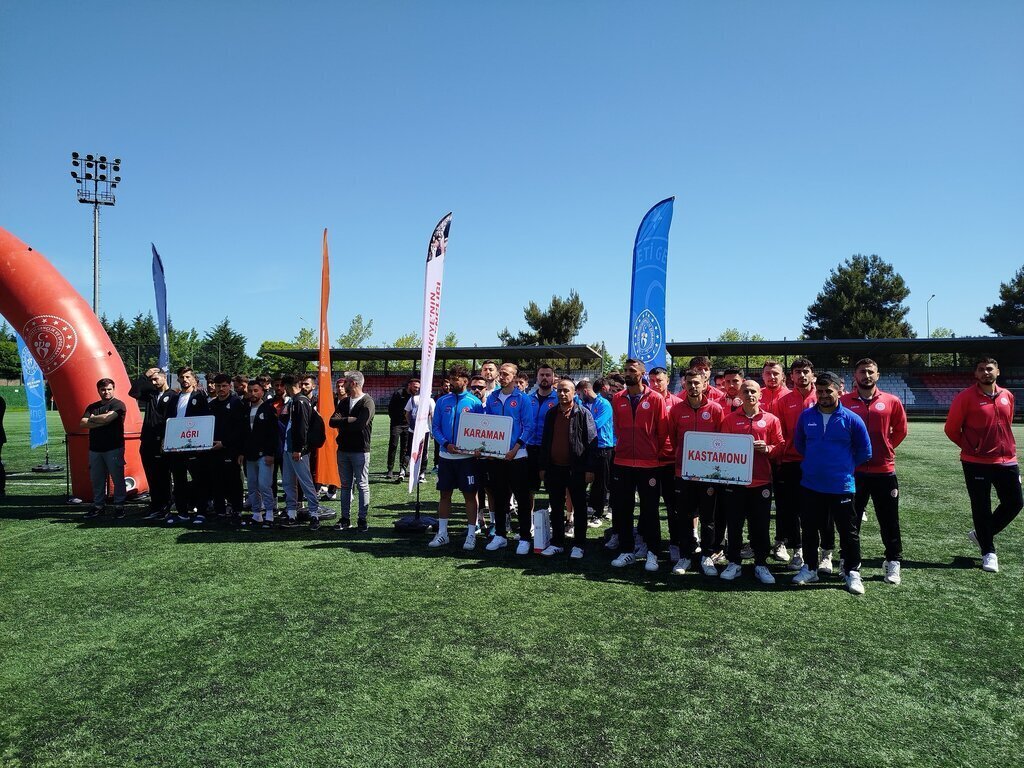 KYGM Spor Oyunlari Futbol Turkiye Finalleri basladi