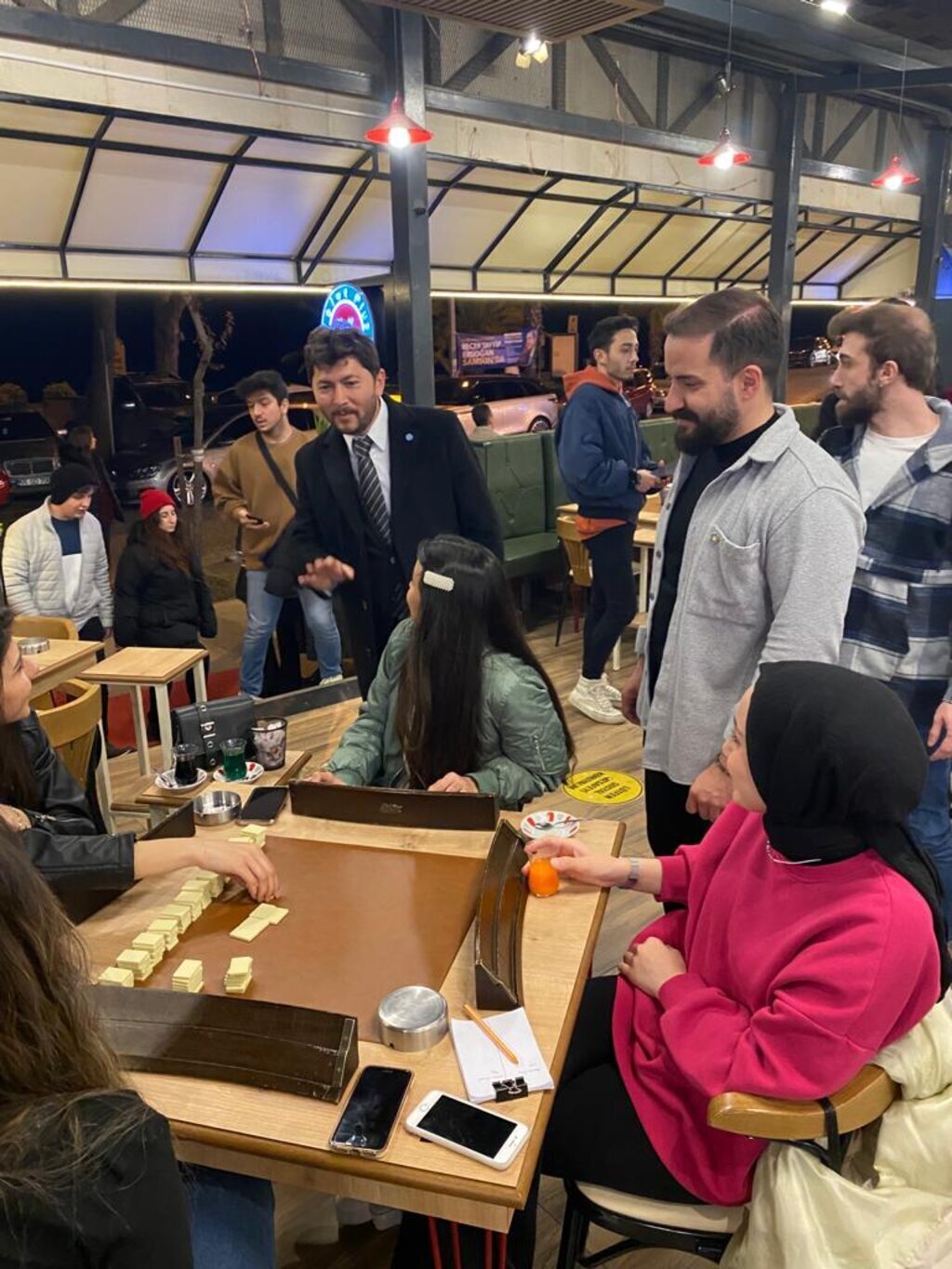 Karkucak Atakumda genclerle bulustu