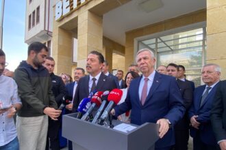 MANSUR YAVAS BU DUPEDUZ MANSUR YAVASI 935126 277701