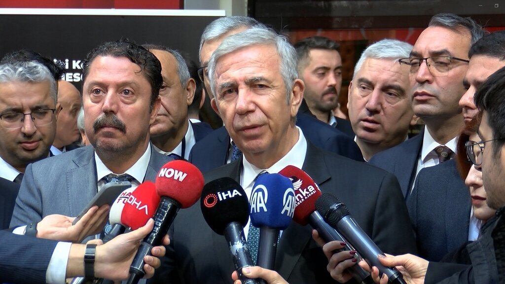 MANSUR YAVAS SURIYEYE GITMEK ISTEYENLE 464364 137194