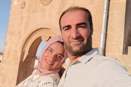 MARDINDE ANNE BABA VE 5 YASINDAKI KIZL 1032788 306460 e1764092749899