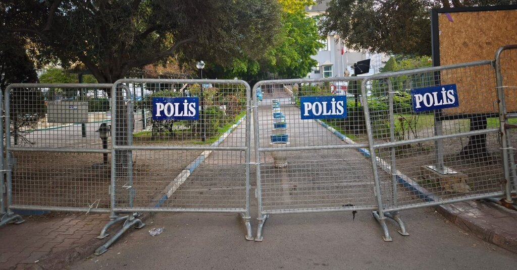 MERSINDE AKDENIZ BELEDIYE BASKANI DEM P 509018 150677