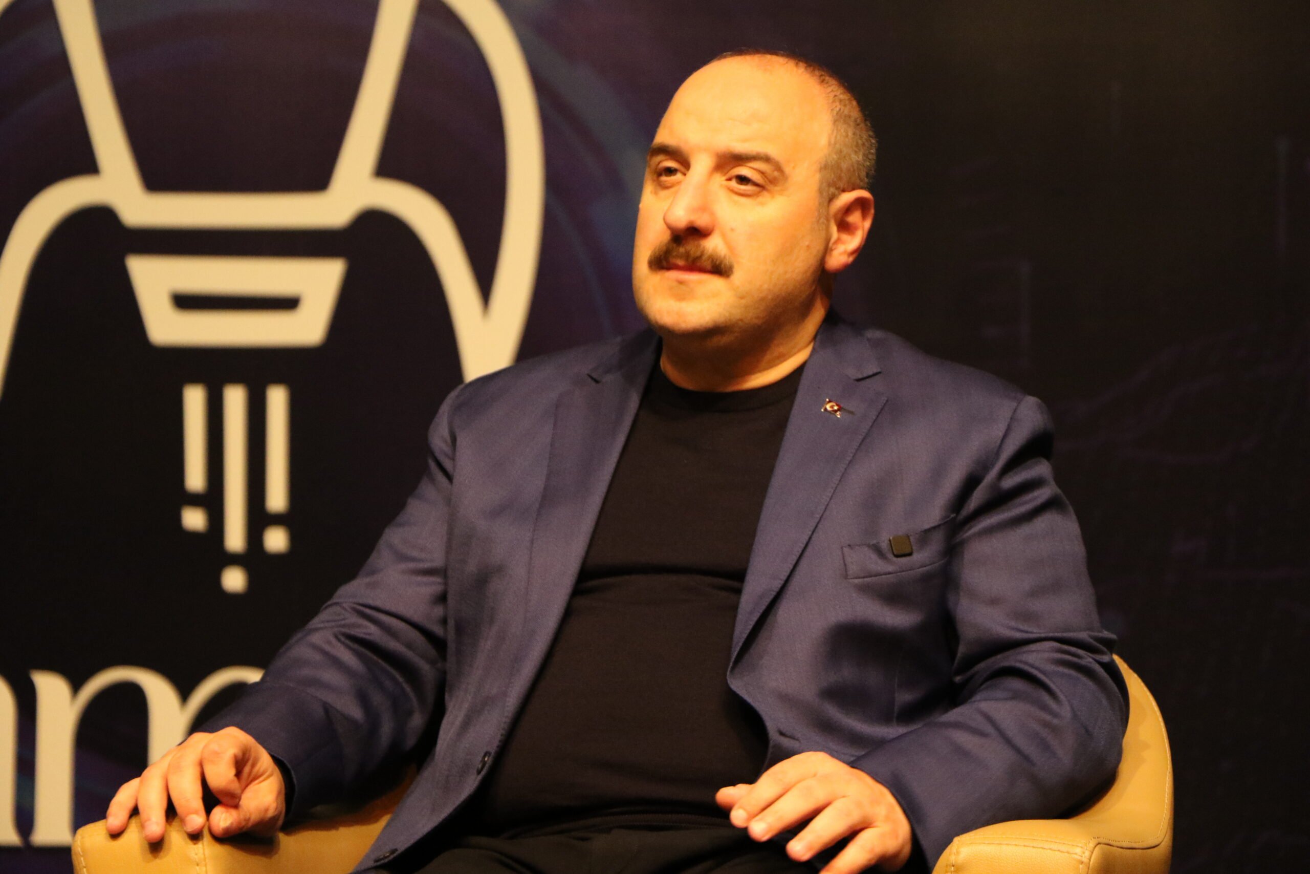 Mustafa Varank: Türkiye'nin şu anda yaşadığı en büyük s.