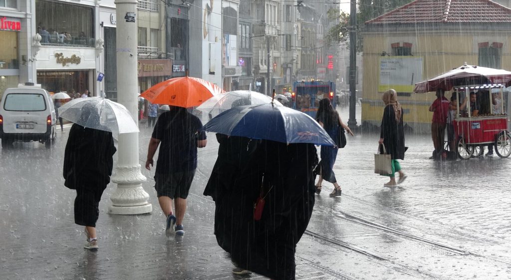 Meteoroloji uyardı: Antalya’da kuvvetli yağış bekleniyor