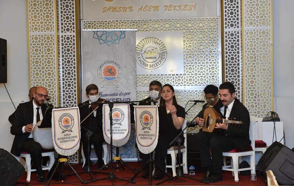 Milli Vicdanin Sesi Mehmed Akif Ersoy Sevdigi Sarkilarla Yad Edildi