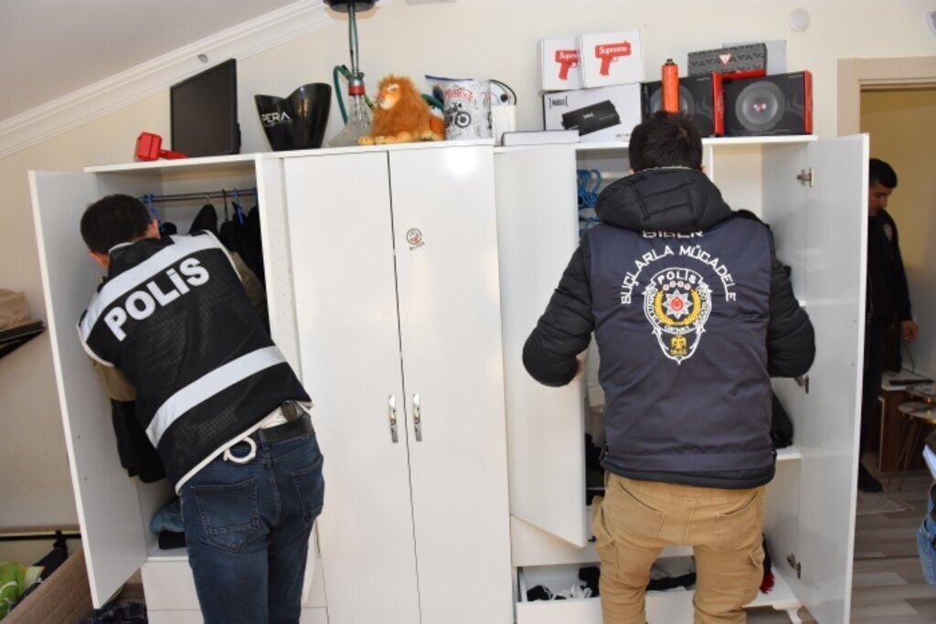 NEVSEHIR MERKEZLI 6 ILDE YASA DISI BAHIS 372615 103048