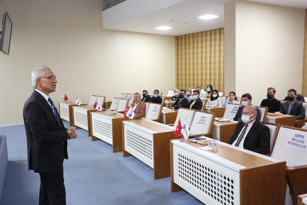 Canik’te ‘Kamu İhale Mevzuatı’ eğitimi verildi