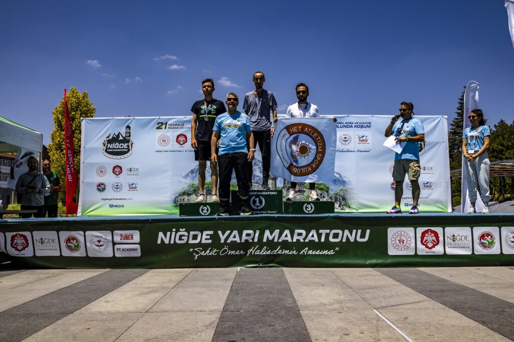 Niğde Yarı Maratonu, Şehit Ömer Halisdemir anısına koşuldu