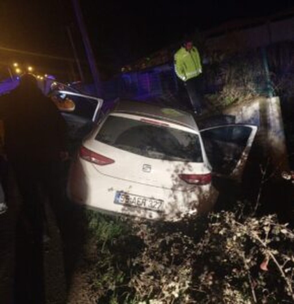 OTOMOBIL ISTINAT DUVARINA CARPTI 1 OLU 467526 138202