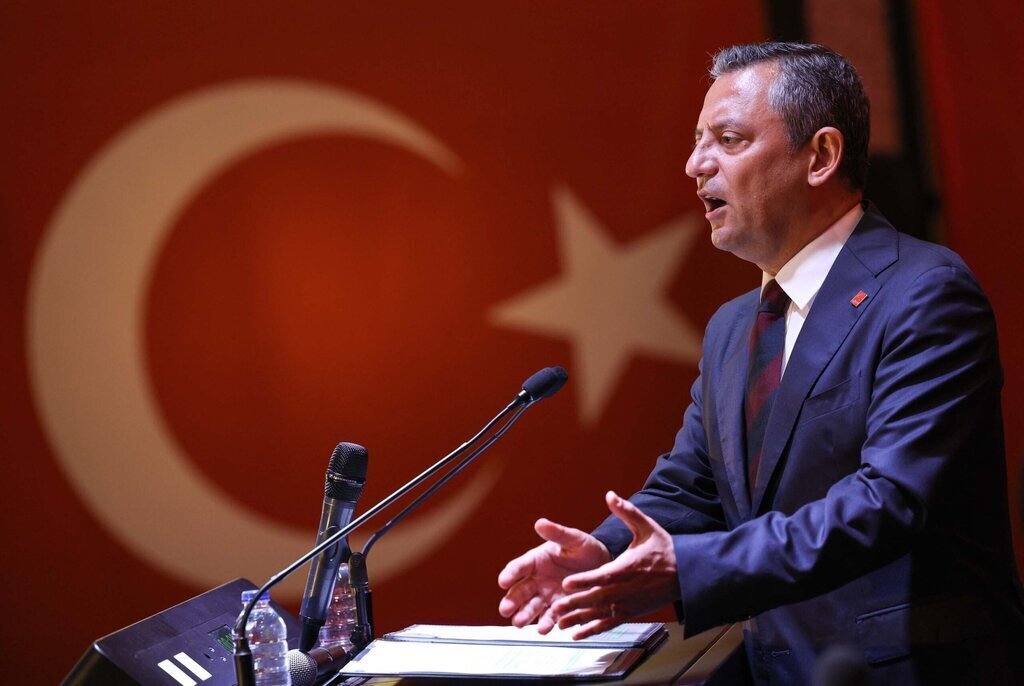 OZGUR OZEL CHP ADAYI ASLAN GIBI BIR CU 368166 101706 scaled