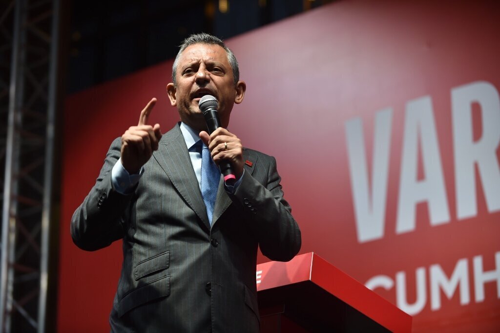 OZGUR OZEL SEHITLER ABIDESINI ZIYARET 363782 100464