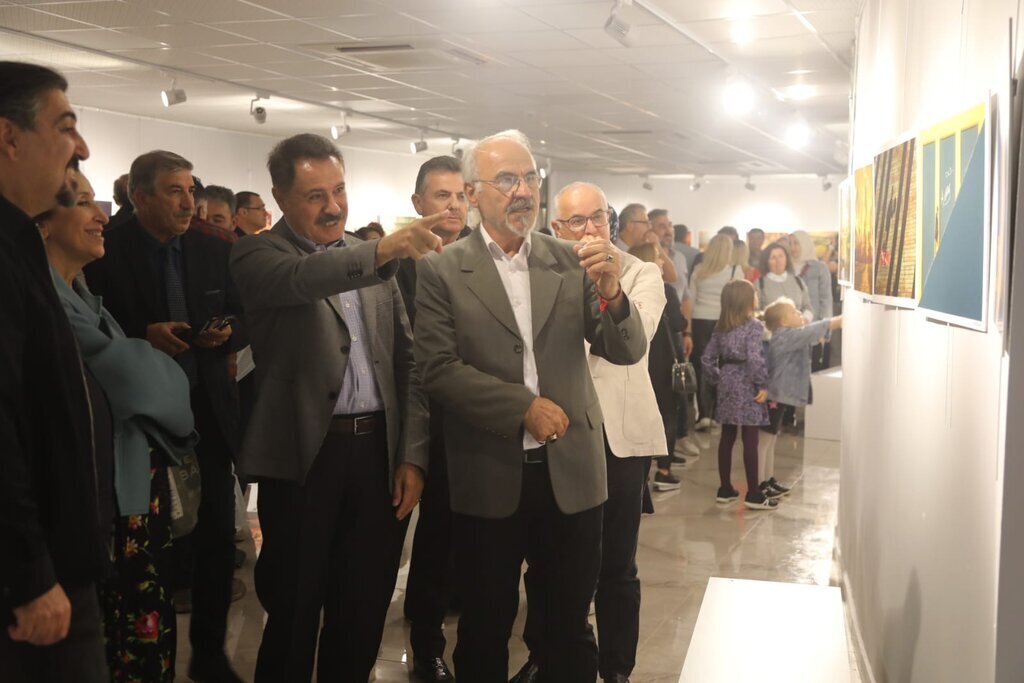 Olumsuz karelerle Cumhuriyetin 100. Yili