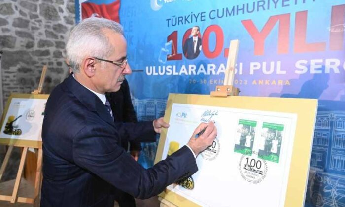 PTT’den Türkiye Cumhuriyeti’nin 100’üncü yılına özel pul