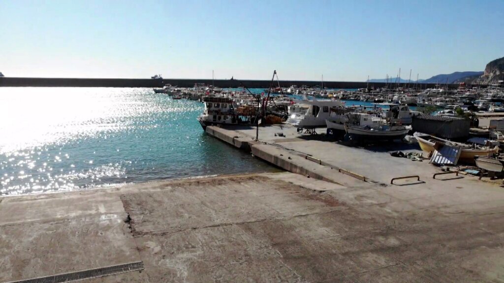 RUSVET OPERASYONU SONRASI BALIKCI BARI 427724 126180