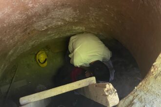 RUYASINDA DEFINE GORUP OTURDUGU EVDE KAC 918723 272998 e1758191654616