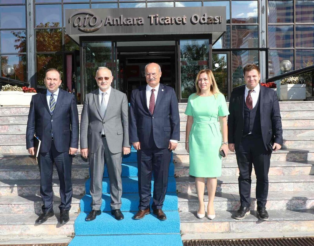 Rektor Unal ATO Baskani Barani Ziyaret Etti