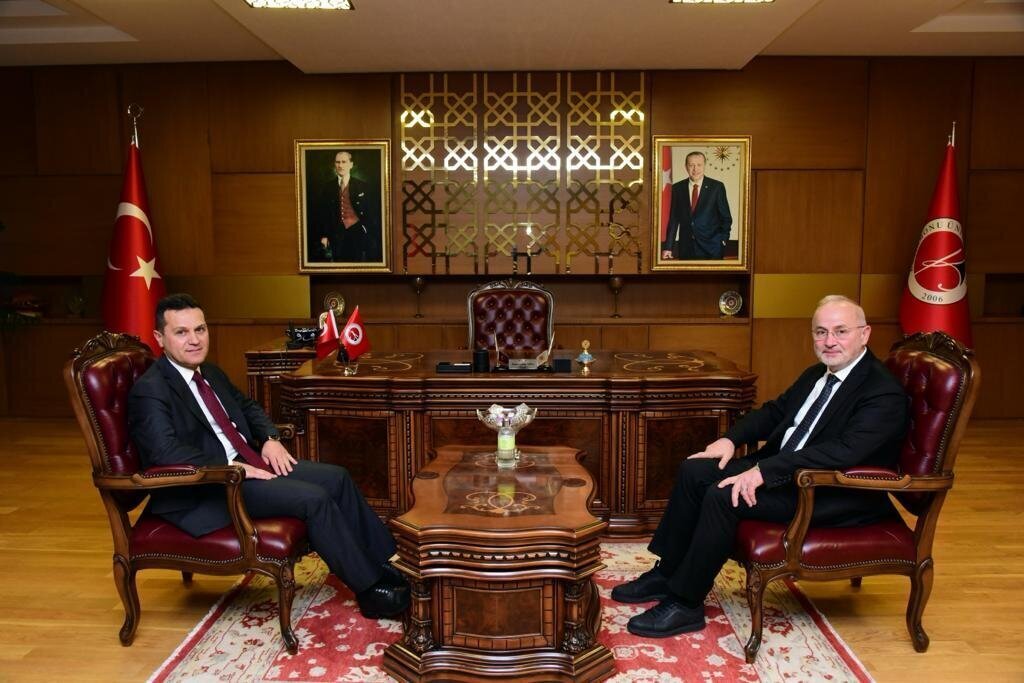 Rektor Unal Kastamonu Universitesi Rektoru Topali Ziyaret Etti