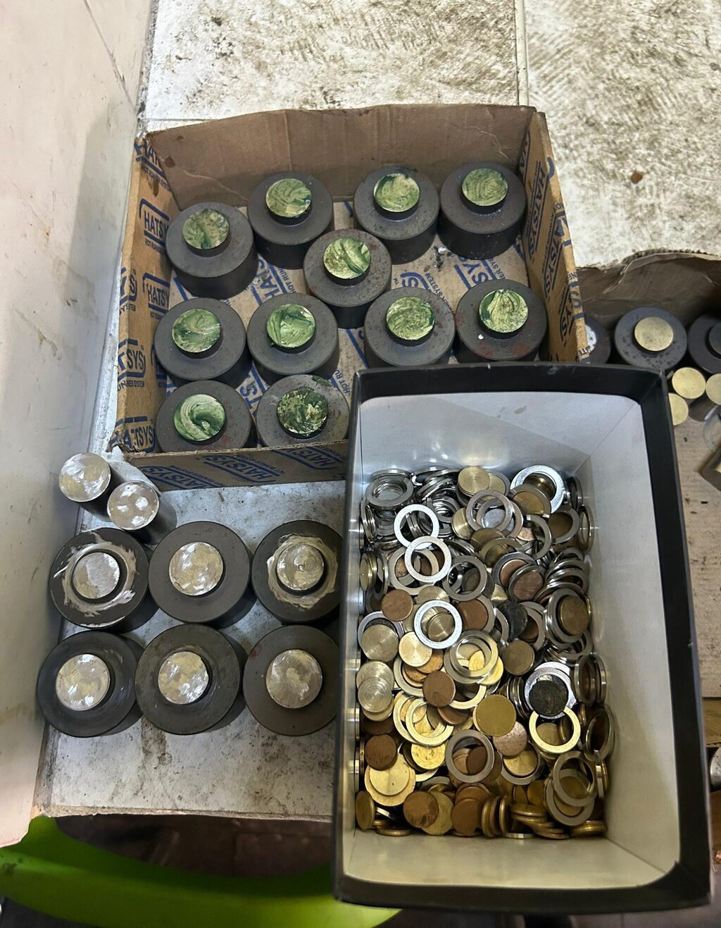 SAHTE MADENI AVRO BASILAN ATOLYEYE BASKI 399719 117865 scaled